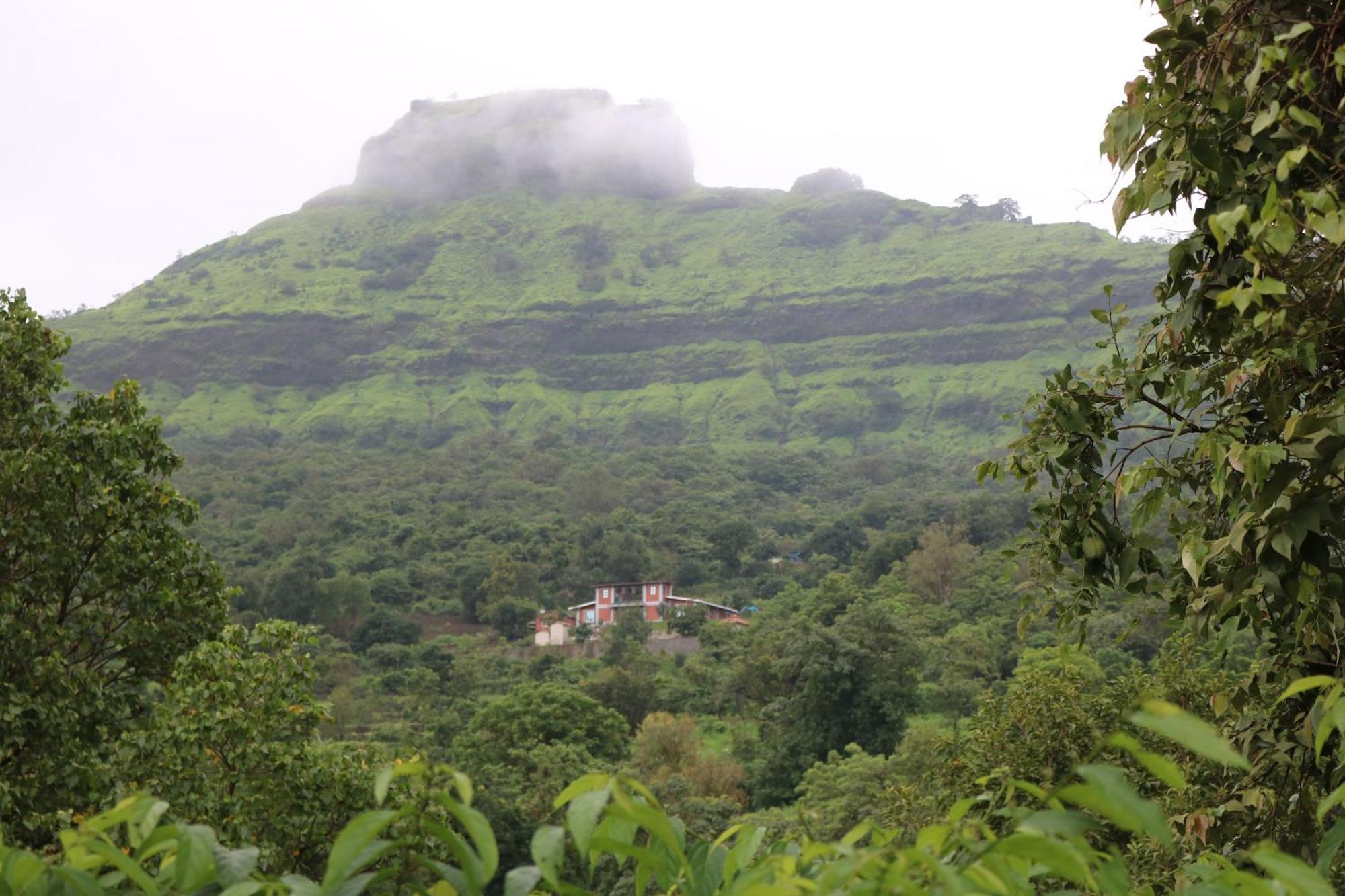 Shinde'S Tikona Valley Farm Villa Pune Exterior photo